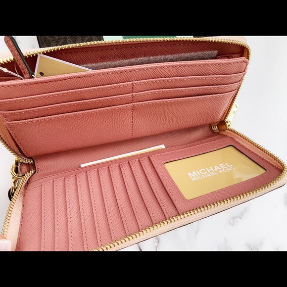 Michael kors large continental wristlet wallet - Picture 5 of 8